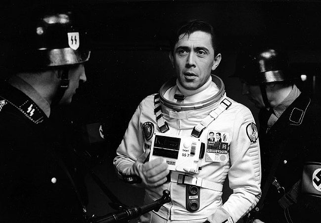 Tomorrow I'll wake up and scald myself with tea! | Czech Sci-fi | DVD